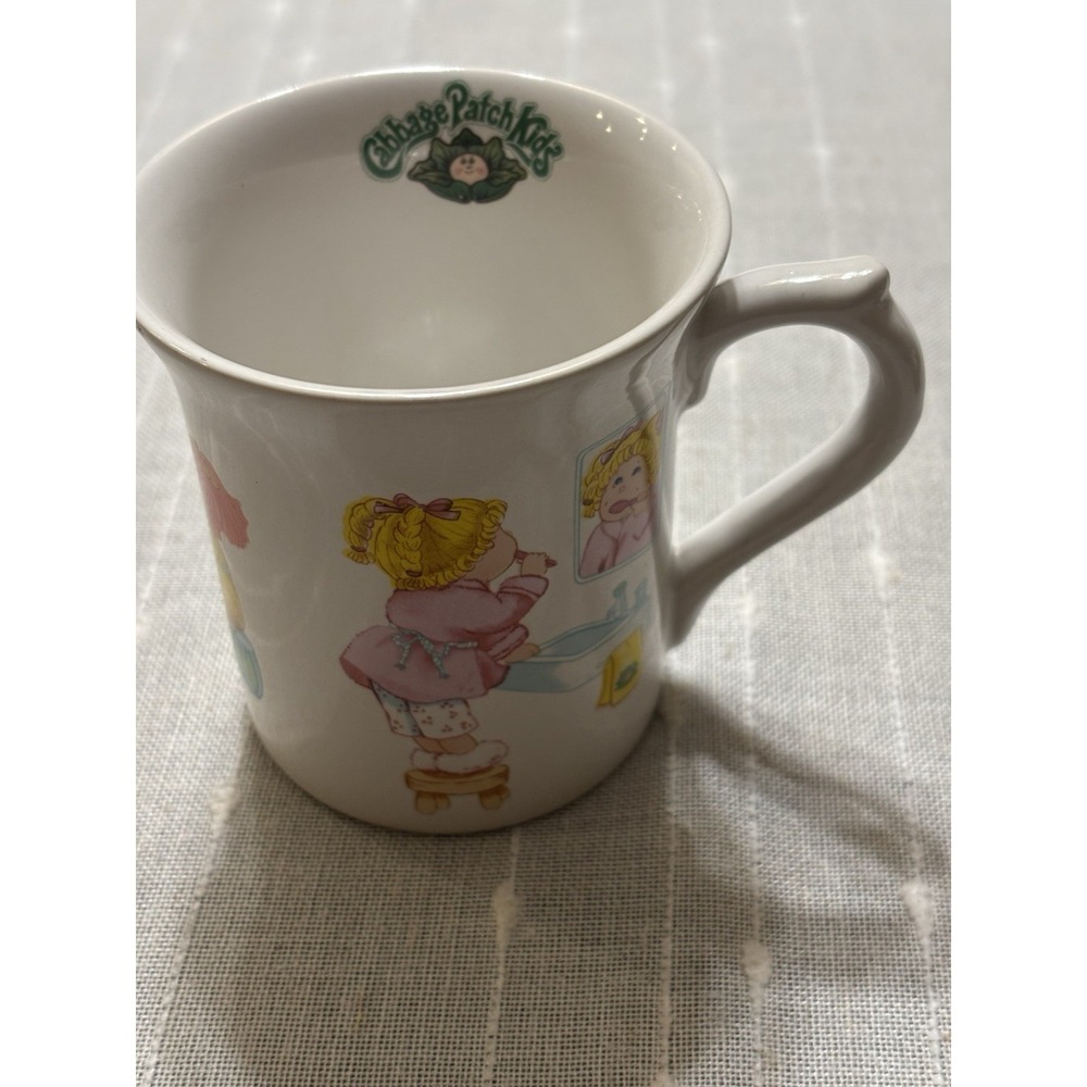 Vintage Cabbage Patch Kids 1984 Coffee Mug Cup Collectible